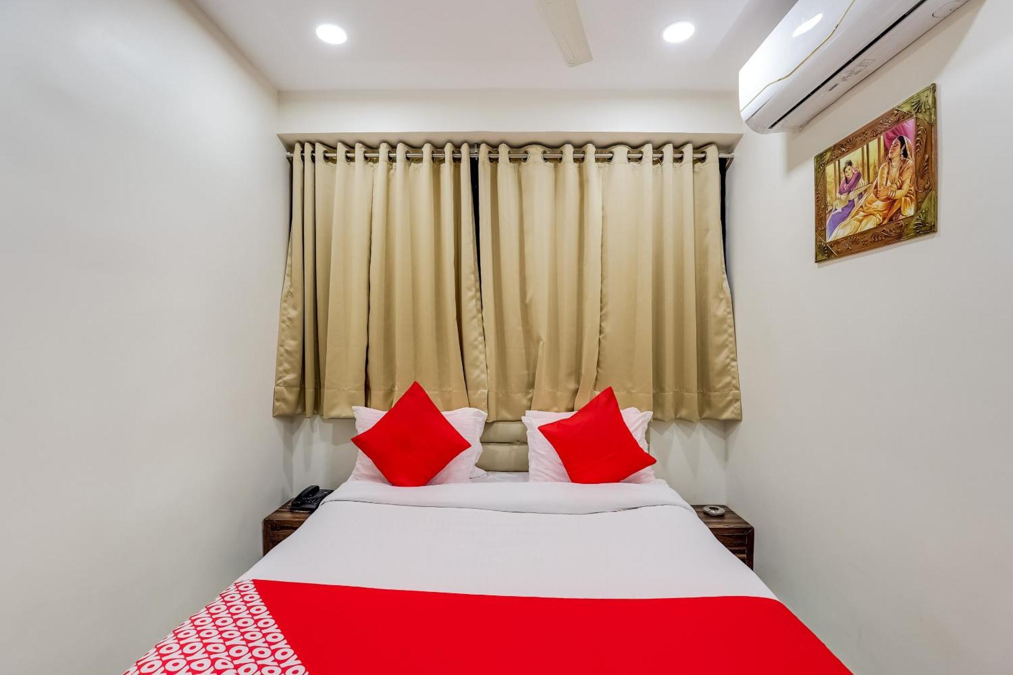 Collection O Hotel Alice Αχμπανταμπάντ Εξωτερικό φωτογραφία